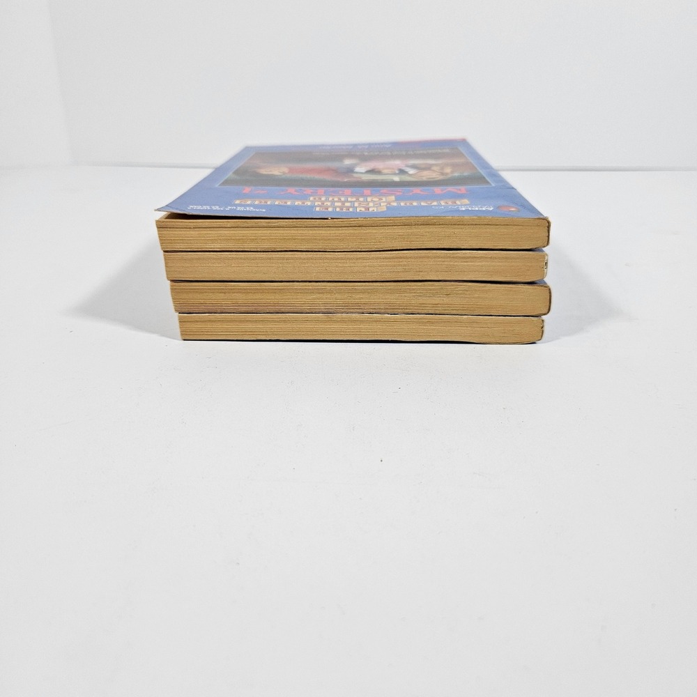 The Baby-Sitters Club Mystery Books 1-4 Lot Ann M Martin Vintage Paperbacks - Picture 6 of 11